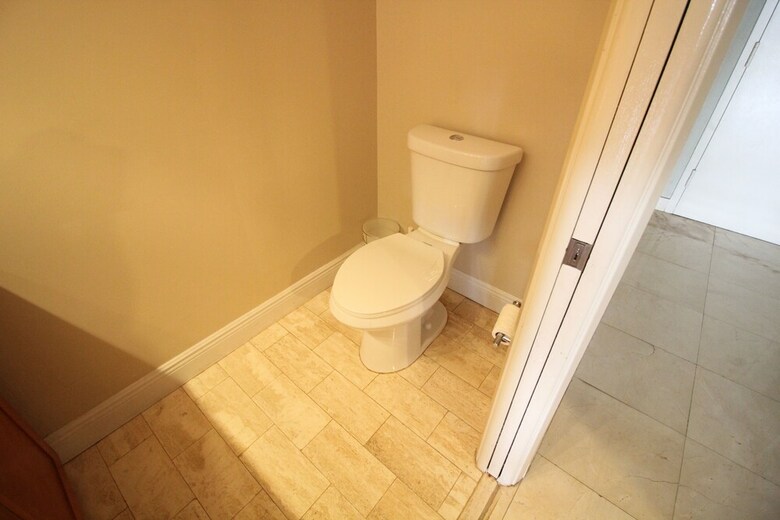 The Grand Condos By Edgewater One Ir