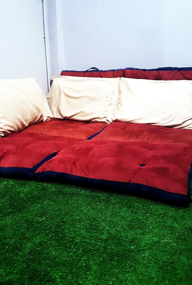 Hostal 8 Sleeper Street