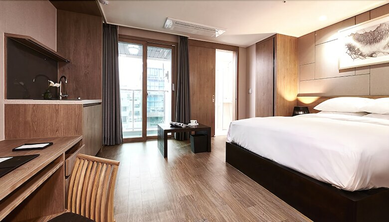 Hotel New Raon Stay