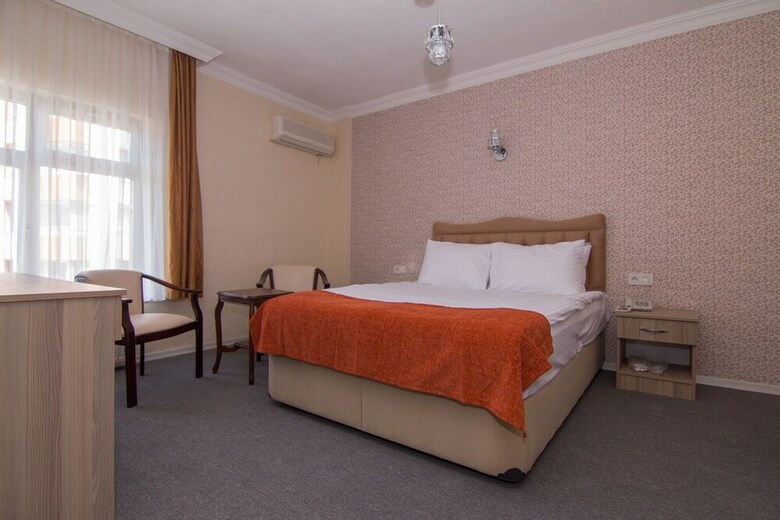 An Grand Hotel