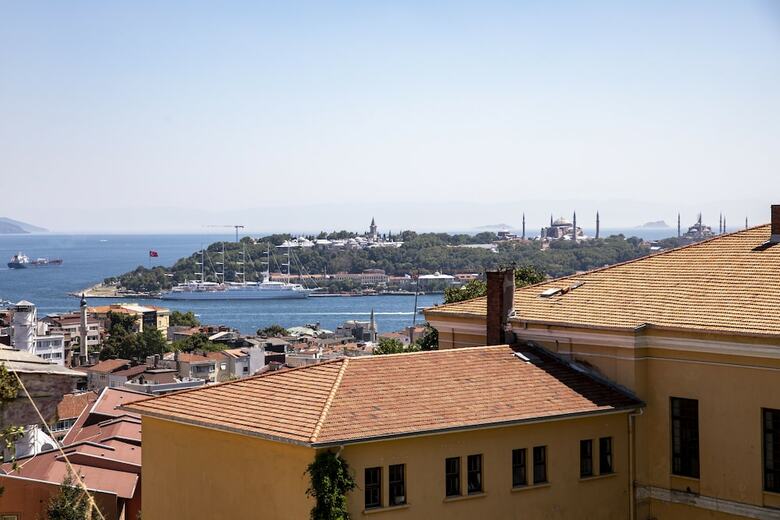 Hotel Royal Taksim Suites