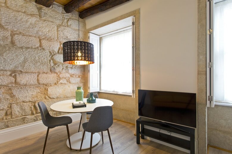 Rva S�o Jo�o Novo Apartments