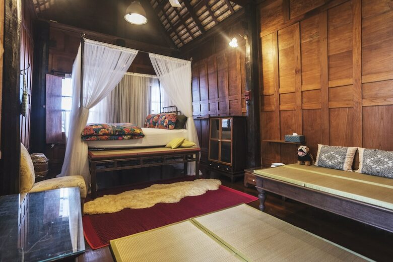 Hotel Baan Mahabhirom By Favstay