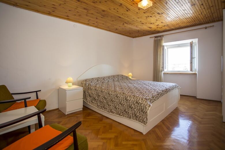 Apartments Riva