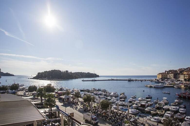 Apartments Riva