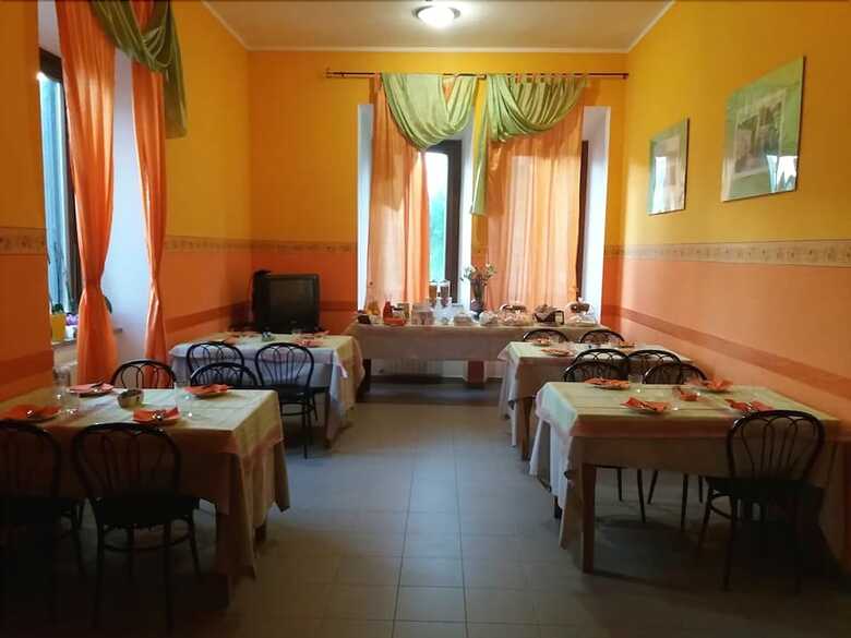 Hostal Ostello Ortensi