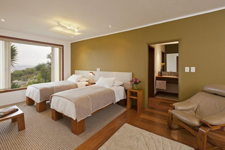 Hotel El Crater
