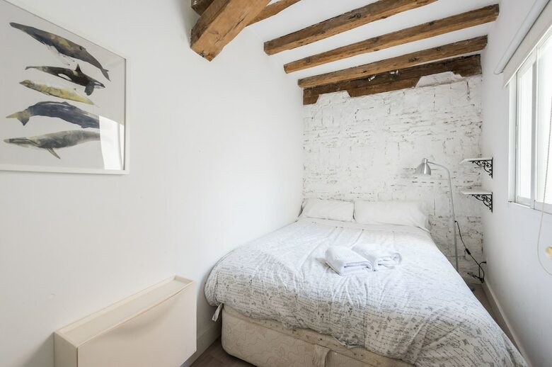 Apartamentos La Casa Sol�rium de Almad�n