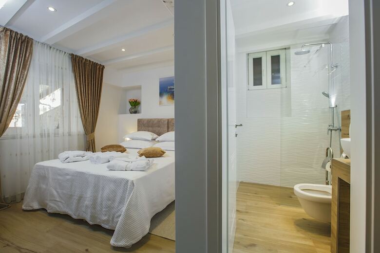 Bed & Breakfast Heritage Hotel Dea Hvar