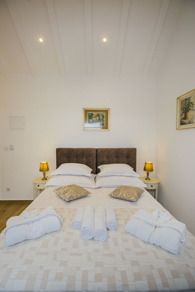 Bed & Breakfast Heritage Hotel Dea Hvar