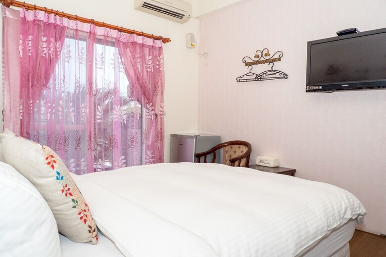 Bed & Breakfast Suto House