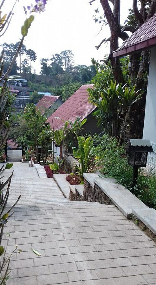 Nature Land Hotel II