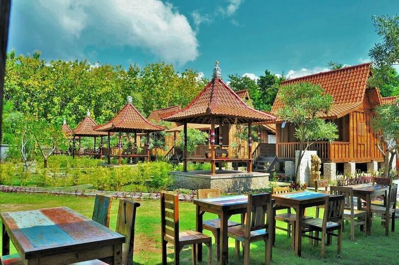 Hotel Jukung Cottage Beach Bar And Restaurant