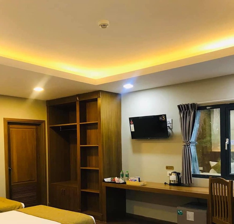 Sat Sun Hotel