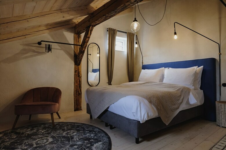 Bed & Breakfast Monastery Garden Bistro & Rooms