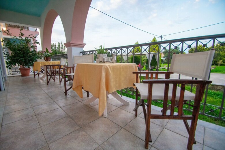 Apartamentos Neraida Village