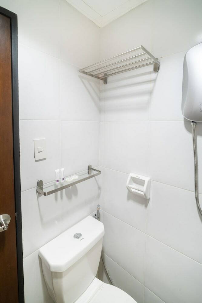 Hotel Oyo 199 Solange Apartelle