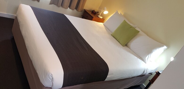 Comfort Hotel Olde Tudor
