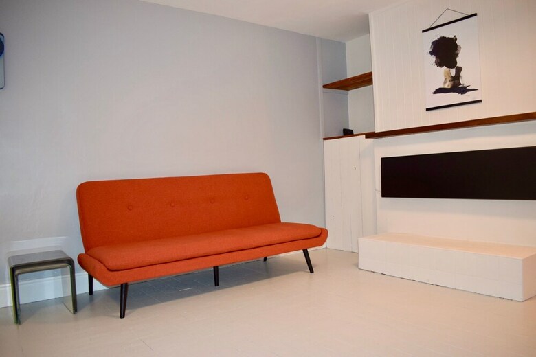 Apartamentos Renovated 3 Bedroom Home