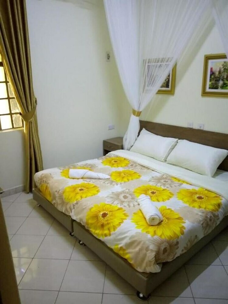 Hoima Buffalo Hotel And Casino