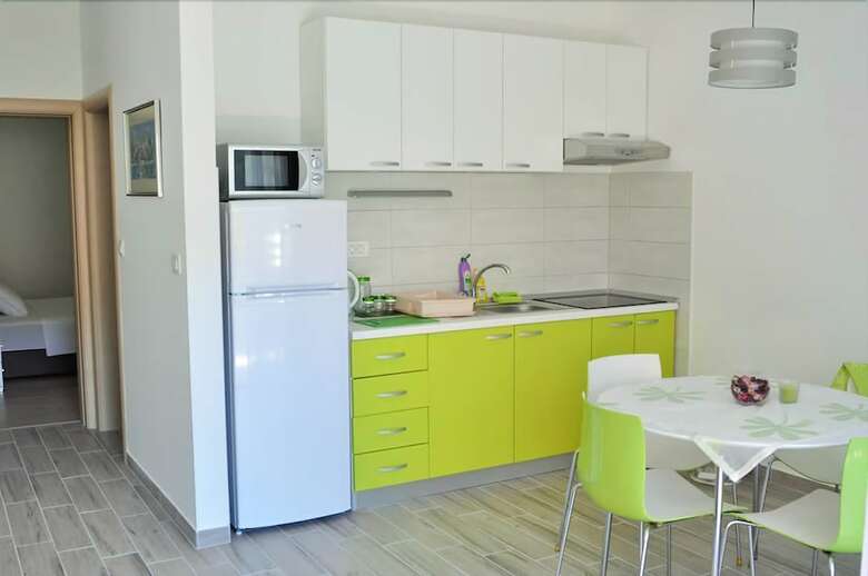 Apartments Zora 1629