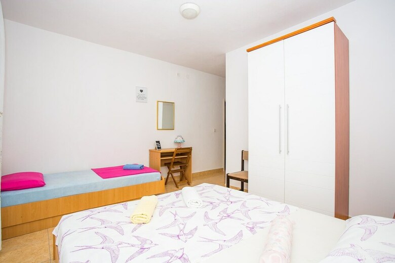 Apartments Ante Orebic