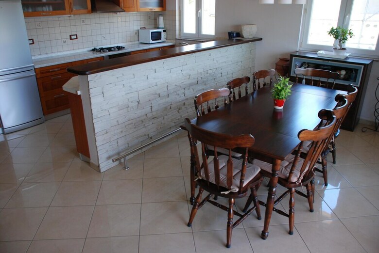 Villa Paula / Three Bedrooms H1