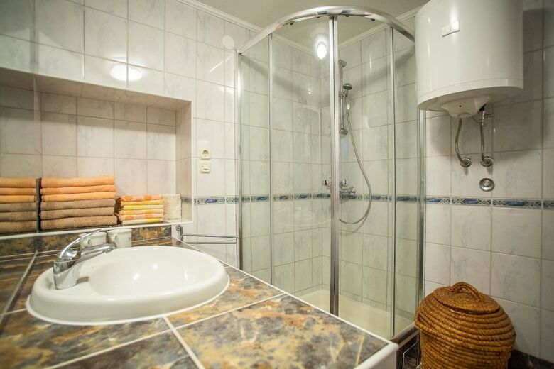Apartamentos Holiday House Mirna Lozisca