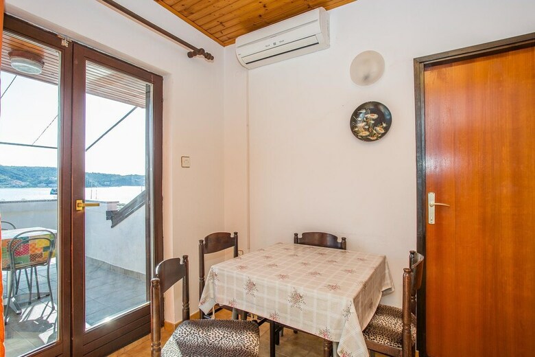 Apartment Tomulic / Two Bedroom A1