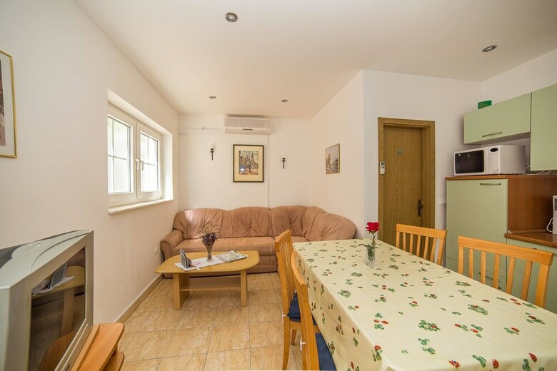 Apartments Pavic