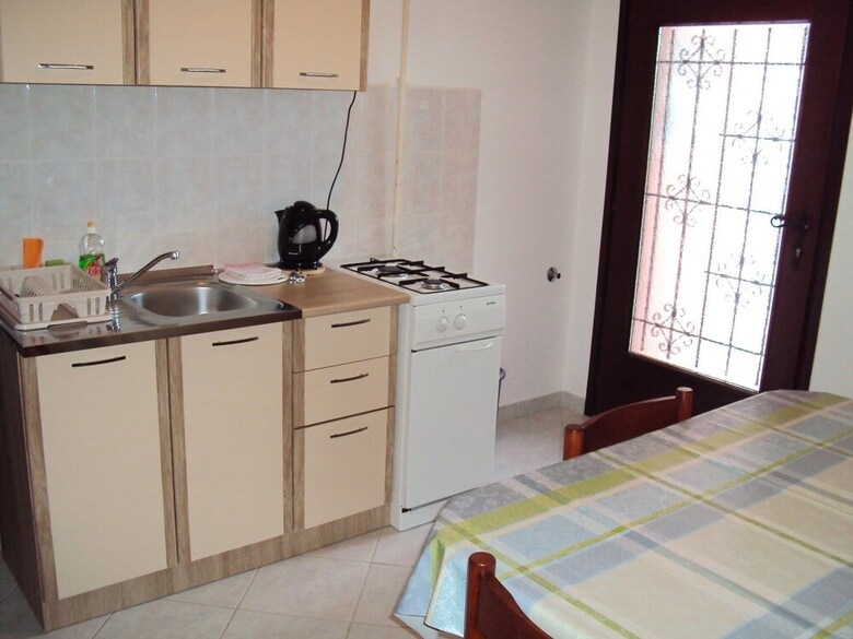 Apartments Mirjana Pula / One Bedroom Erika A1