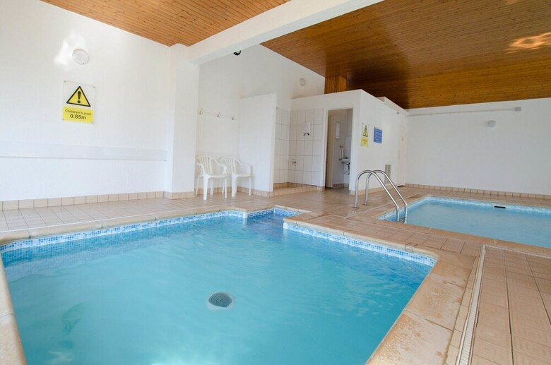 Apartamentos Clifton Court Apt 15 With Heated Pool