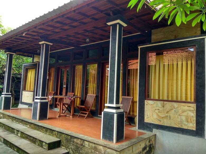 Bed & Breakfast D' Kubu Legian