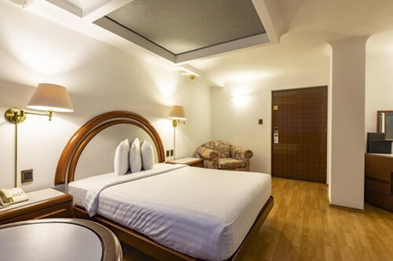 Hotel Beverly