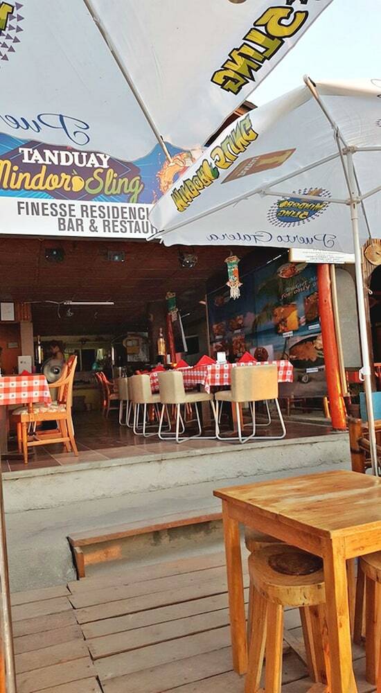 Hotel Finesse Residencia Bar And Restaurant