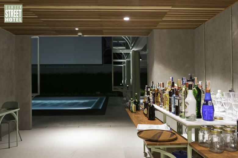Samsen Street Hotel