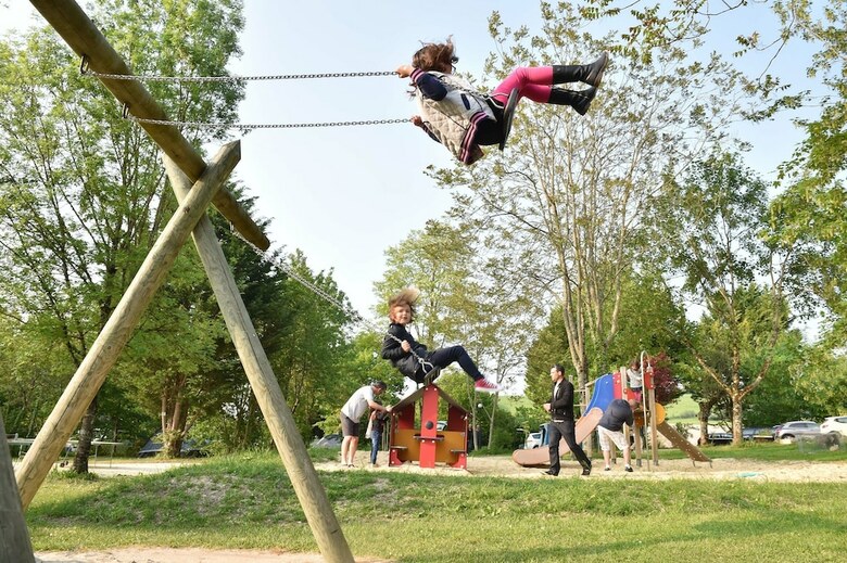 Camping Le Petit Lion - Lodges Bois