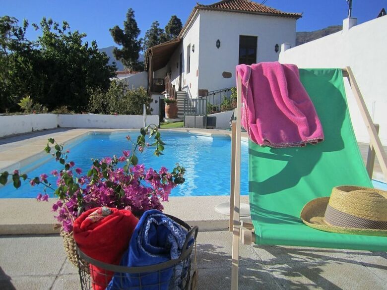 Agroturismo Casa Rural La Monta�eta
