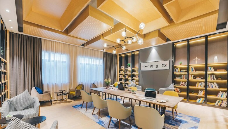 Atour Light Hotel Central Street Haerbin