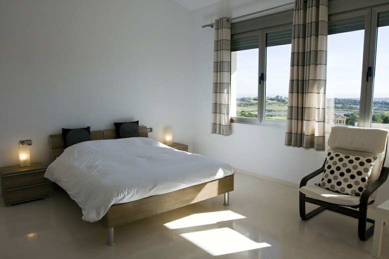 Sotogrande Almenara Modern 6 Br Villa