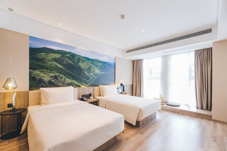 Atour Hotel Expo Center Yantai