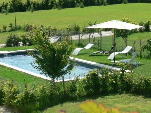 Hostal Chambres D'h�tes Et G�tes Du Ch�teau de Clauzuroux