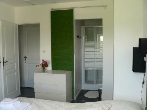 Hostal Chambres D'h�tes Et G�tes Du Ch�teau de Clauzuroux