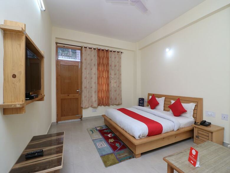 Oyo 23570 Hotel New Tashila