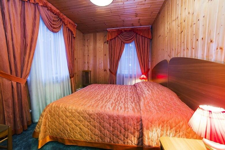 Park-hotel Tsarsky Les