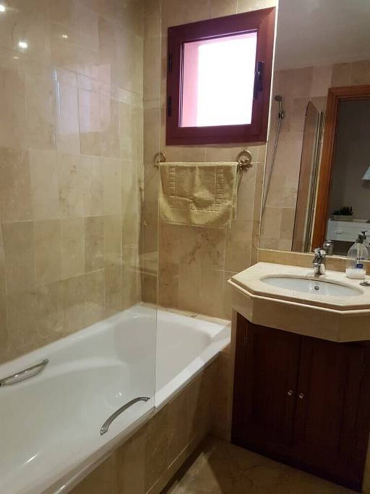 107414- Apartment In Marbella