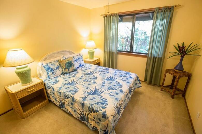 Hale Mauna Loa Upper - 11-3910 3rd St