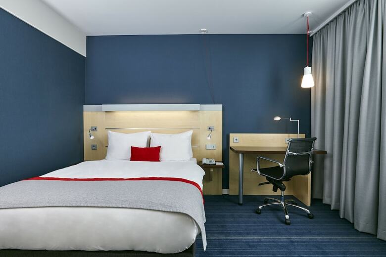 Hotel Holiday Inn Express City-north