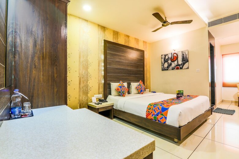 Fabhotel Aab Residency Airport