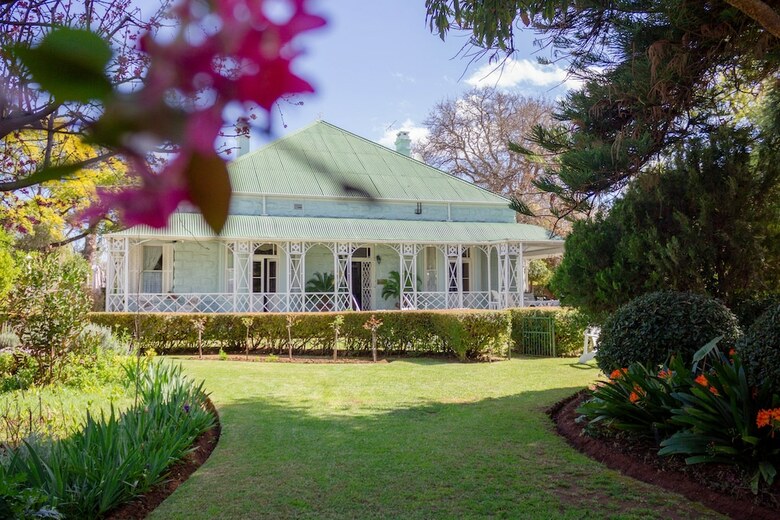 Hotel Adley House Guesthouse